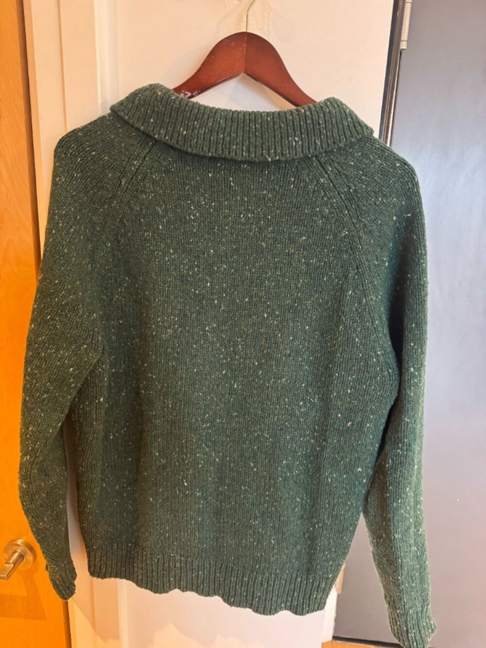 Wallace & Barnes merino wool Donegal collared sweater - Picture 3 of 4